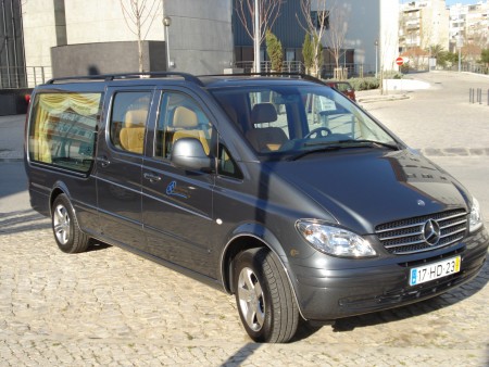 AUTO FUNEBRE MERCEDES VITO 115 CD